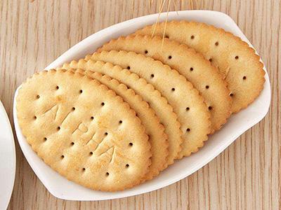 Machine de fabrication de biscuit, biscuit dur